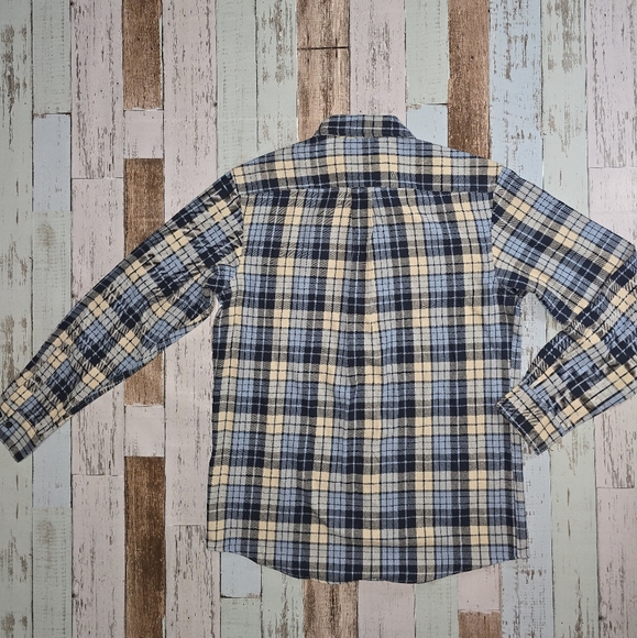 NWT Haggar Men's Long Sleeve Plaid Button down Shirt - Picture 3 of 7